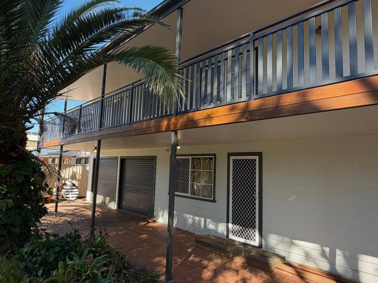 Upstairs balcony & balustrade — MWD Carpentry