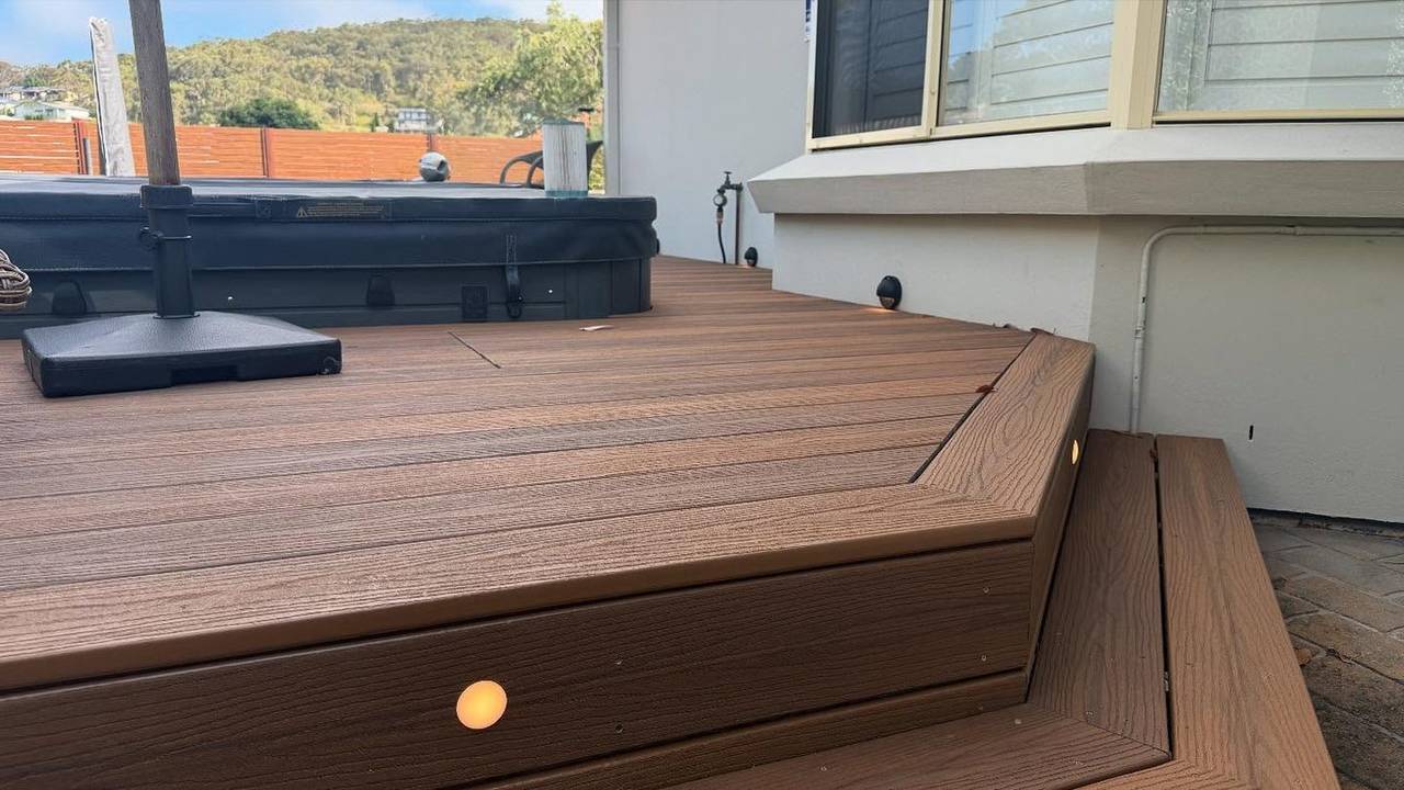 Spa deck & step lighting — MWD Carpentry